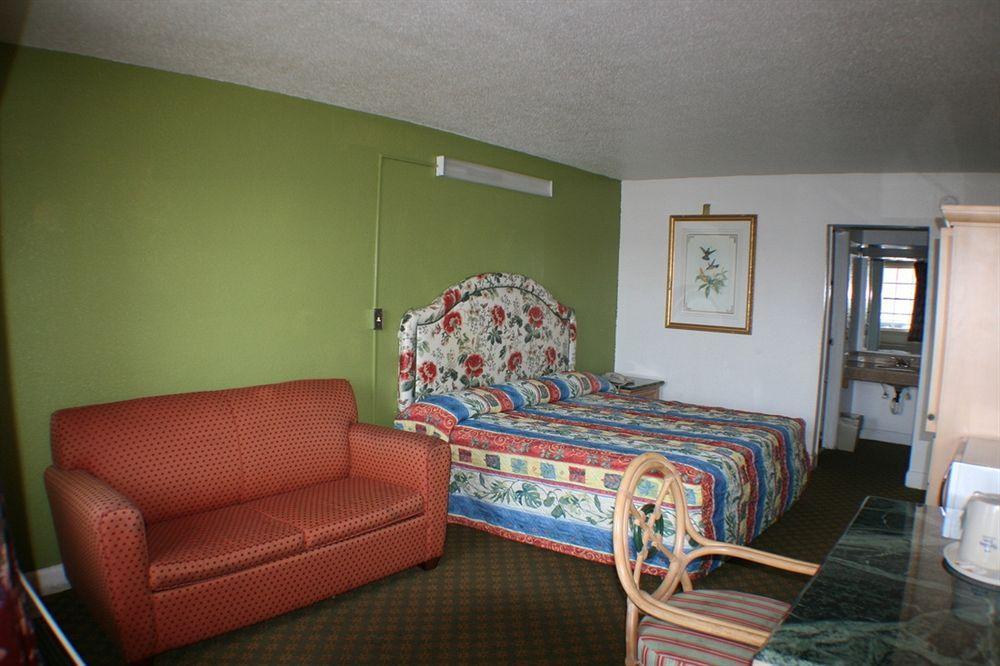 Budget Inn - Charlotte Exterior foto